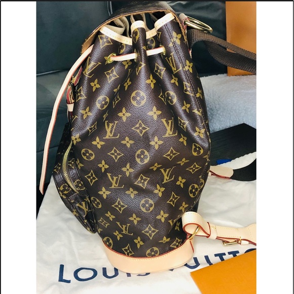 Gorgeous Louis Vuitton Montsouris GM backpack - Picture 2 of 16